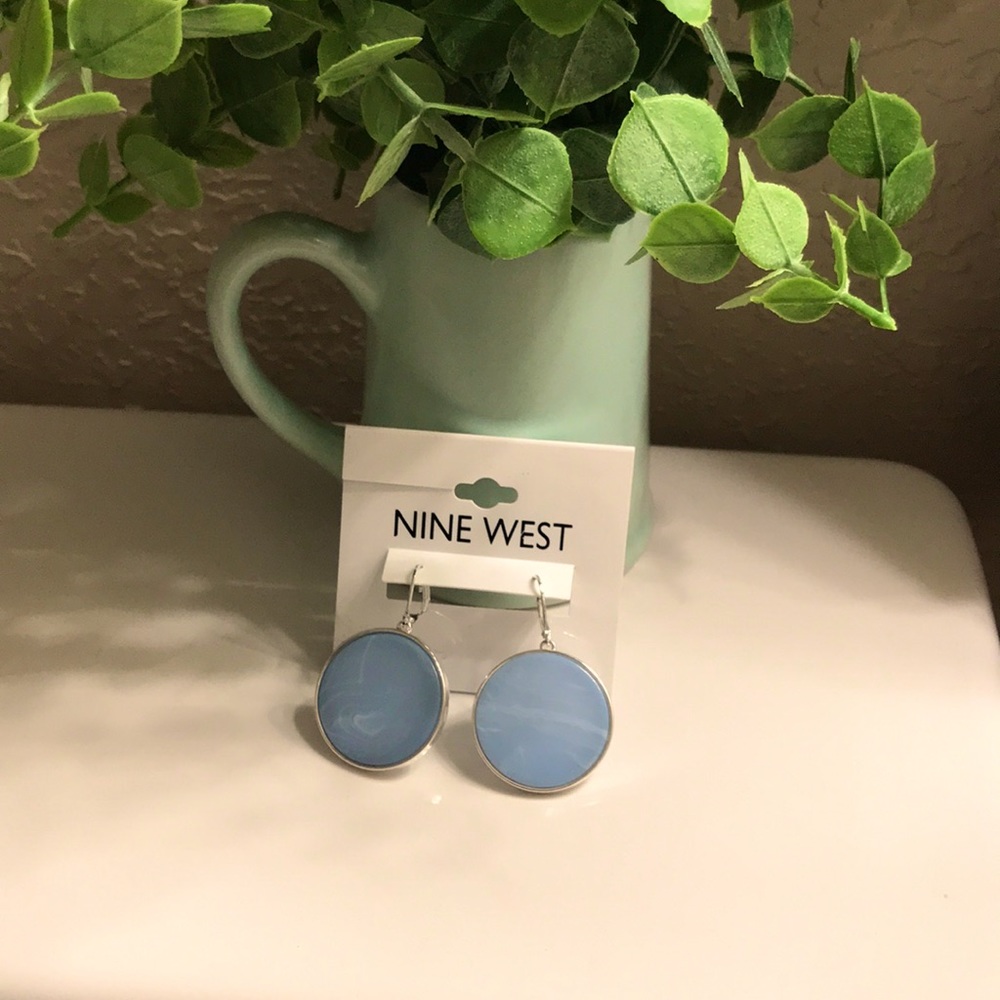 🌻Host Pick🌻 Nine West Earrings Chic